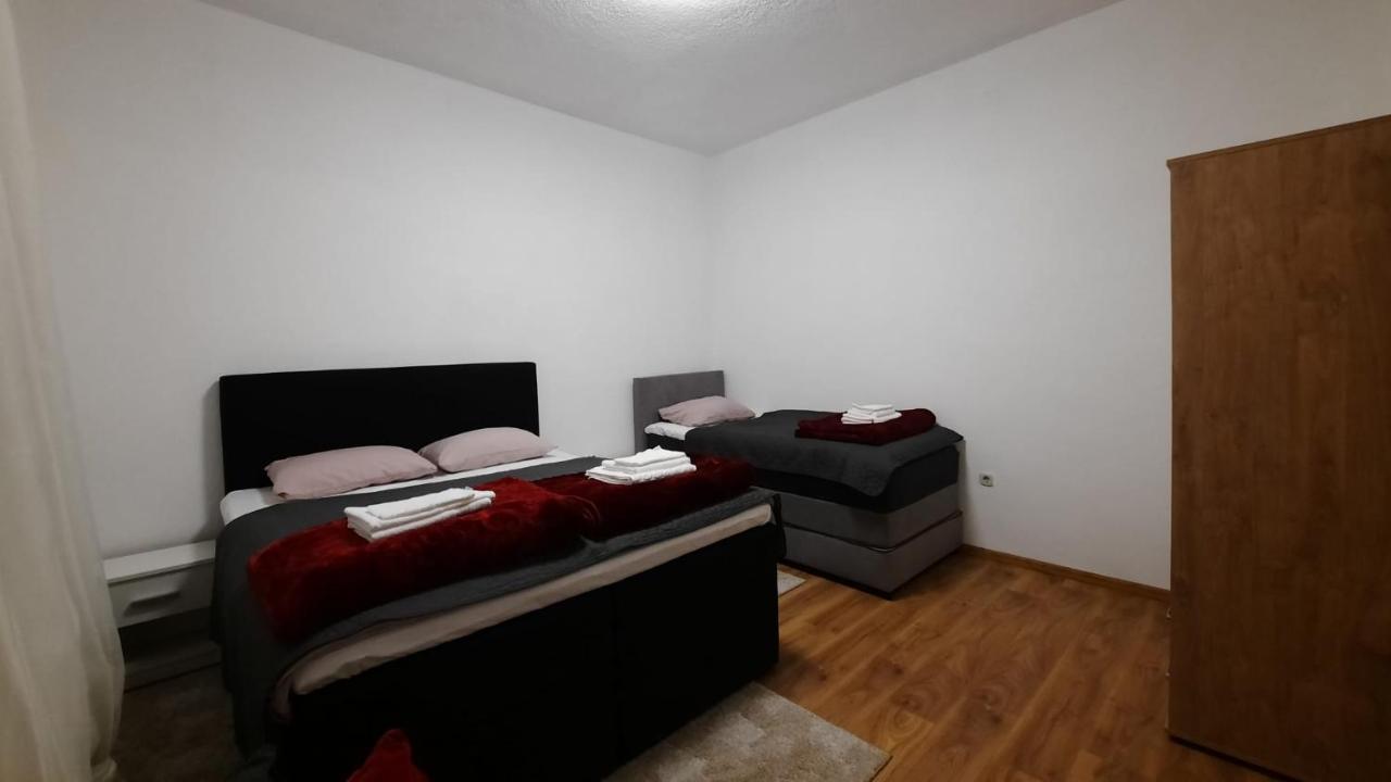 7 Kucica Apartment *